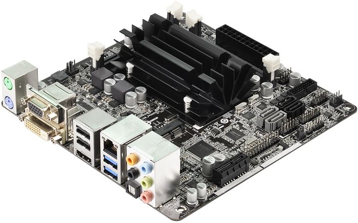 Q1900-ITX Server